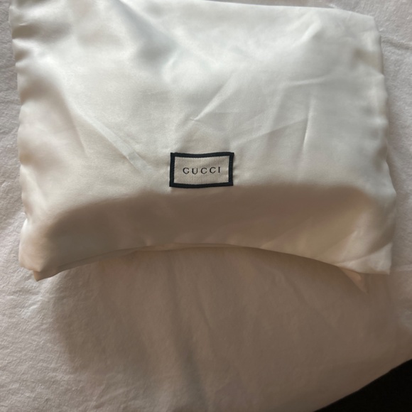 Gucci i zip top wallet/ wristlet. Brand new - Picture 7 of 9